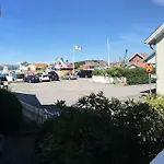 Fjaellbacka Harbour Cottage